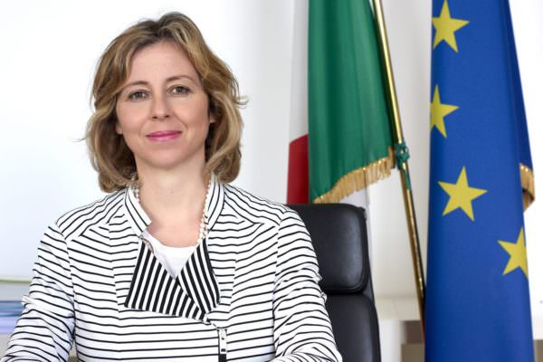 Il ministro Giulia Grillo in Sicilia, mercoledì e giovedì in visita nel Catanese: ecco il programma