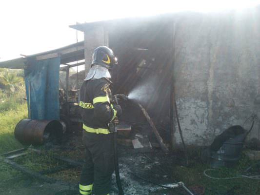 Paura nel Catanese, 53enne scivola in un dirupo durante una battuta di caccia e rimane ferito