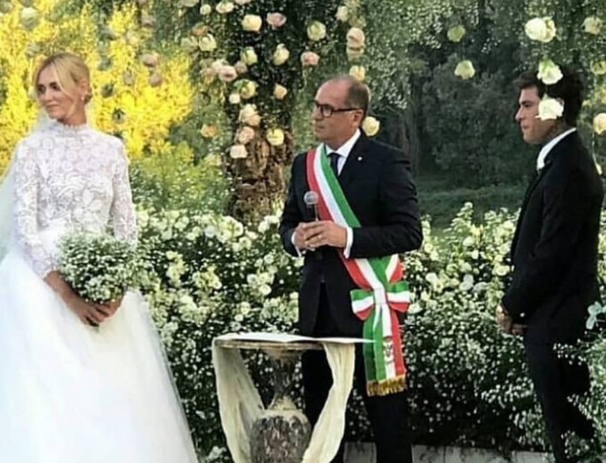 #TheFerragnez, arriva il “sì”: è festa (social) tra gli invitati a Noto. LE FOTO