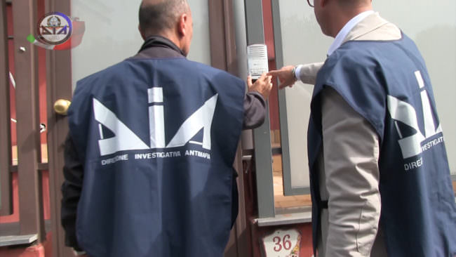 Santapaola-Ercolano: confiscati beni per 2 milioni di euro a Orazio Cocimano. L’identikit e il curriculum criminale dell’esponente del clan catanese