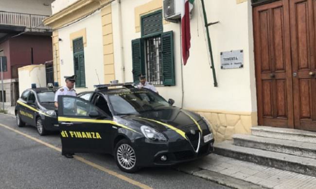 Catania, bancarotta ed evasione fiscale: bloccata associazione a delinquere, 11 misure restrittive