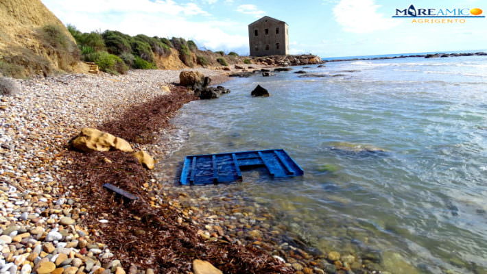 Sbarco fantasma nell’Agrigentino: spariti i migranti a bordo – VIDEO