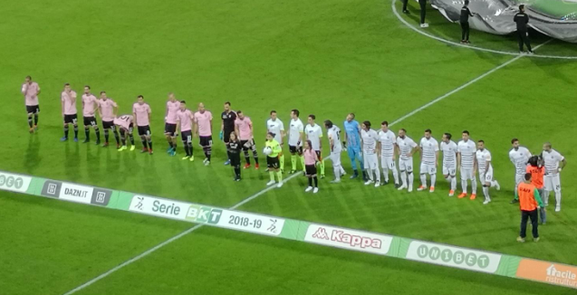 Palermo, contro il Venezia non è arrivata la vittoria, ma la squadra è viva, ha cuore, voglia di fare e meriterebbe un pubblico più numeroso