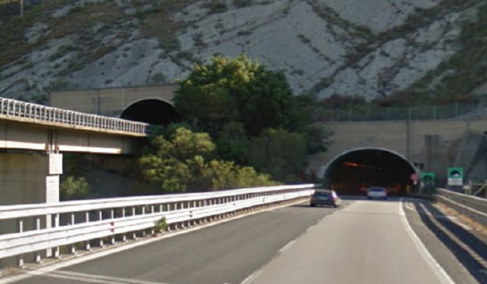 Lavori autostrada A18, tra disagi e ritardi: annunciato esposto alla procura di Catania e Messina