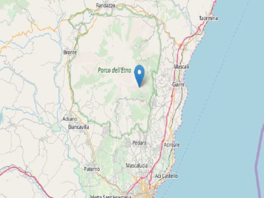 Trema la terra nel Catanese, avvertita scossa a Milo e Zafferana: Etna possibile causa