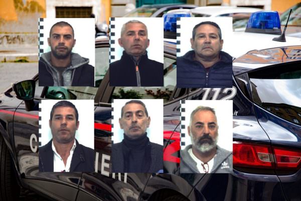 Il cimitero dello scempio e dell’orrore tra corruzione e violazione di cadavere: FOTO e NOMI degli arrestati