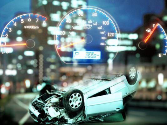 Giornata mondiale delle vittime della strada: distrazioni e mancato rispetto delle precedenze tra le cause più comuni di incidenti. I DATI