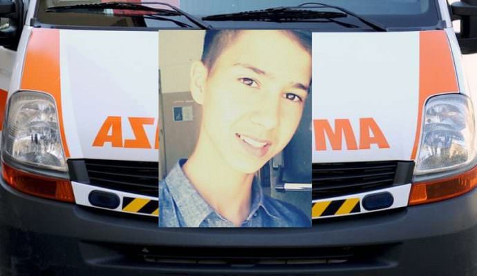 Una gamba tranciata durante l’impatto e le grida di dolore del padre. Biancavilla a lutto per Gabriele