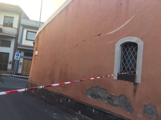 Altro terremoto nel Catanese: magnitudo 4.1, la gente scappa per strada