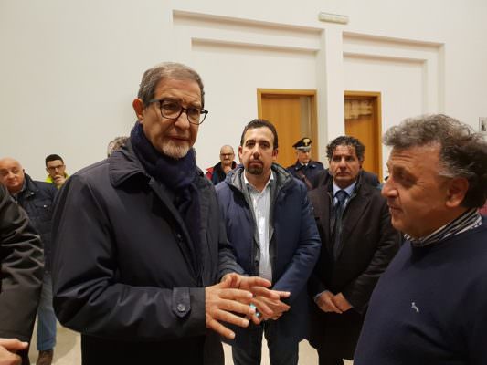 Musumeci in visita a Zafferana, a Capodanno l’incontro con gli sfollati: “Obiettivo ricostruzione”