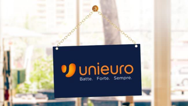 Tenta di rubare grondaie di rame da Unieuro: arrestato 42enne