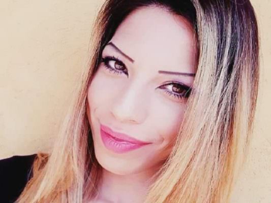 Scooter si schianta contro palo della luce, morta 20enne. Cordoglio sui social: “Ti mando un bacio nel vento piccolo angelo