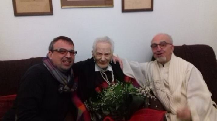 Grande festa a Lipari, donna compie 110 anni: è la 17esima più anziana d’Italia