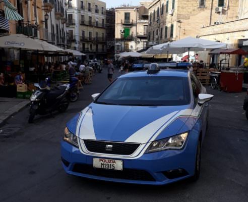 Tentò il colpo alla James Bond in una gioielleria: arrestato 35enne