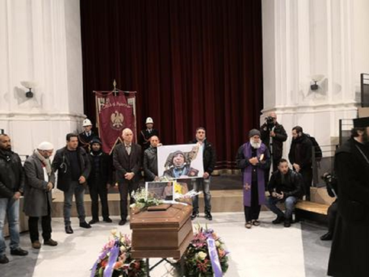 Funerali clochard ucciso a sprangate per 25 euro, Orlando: “La città ha reagito con il cuore. Grazie”