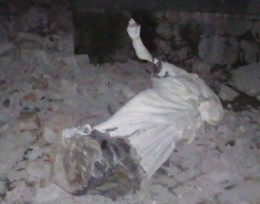 Sisma nel Catanese, crollata la statua di Sant’Emidio: era il protettore dai terremoti