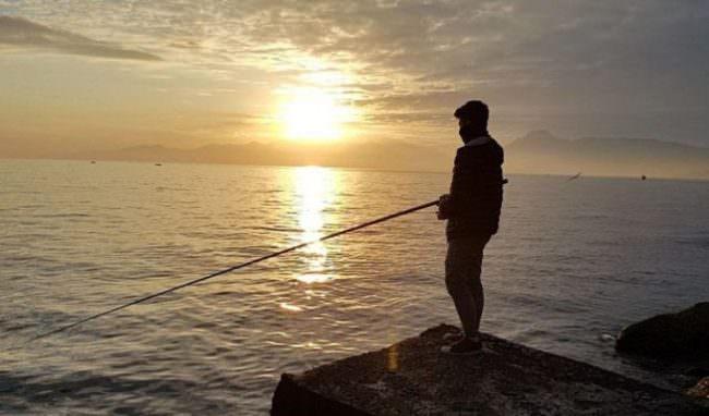 La passione per la pesca e quel mare tanto amato che se l’è portato via: straziante l’addio ad Anthony