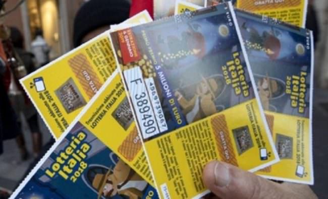 Lotteria, la fortuna bacia la Sicilia: vincite a Catania, Messina, Agrigento e Palermo di oltre 2 milioni di euro