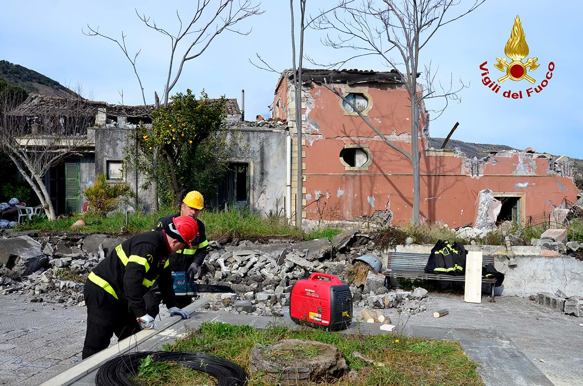 Zafferana e il sisma del 26 dicembre: sopralluoghi, demolizioni e messe in sicurezza per risanare i danni