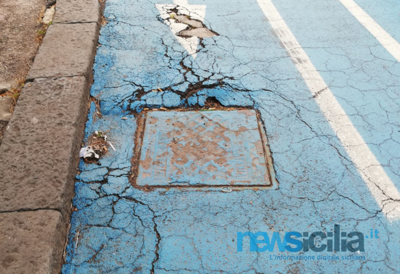 Viale Artale Alagona, la pista ciclabile odiata dai catanesi cade a pezzi. Quando verrà sistemata?