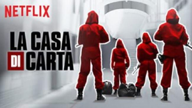 “La Casa di Carta” sbarca a Firenze: nuove riprese, folla di fan crea disagi per gli attori