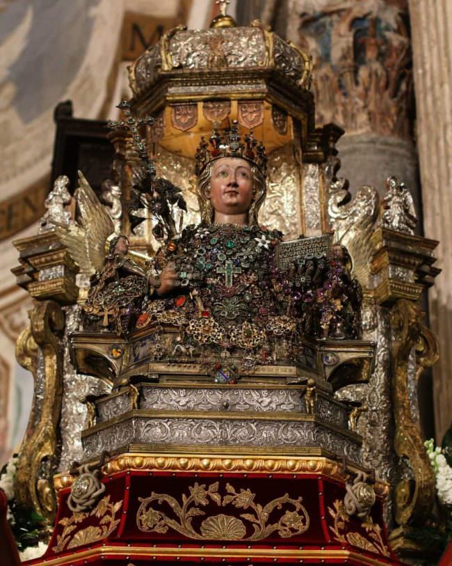 Sant’Agata 2019, è il momento del Pontificale. Cardinale Montenegro: “Il coraggio di andare controcorrente”