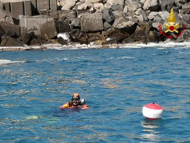 Tragedia di Santa Maria La Scala: proseguono le operazioni per recuperare il corpo di Enrico Cordella – FOTO e VIDEO