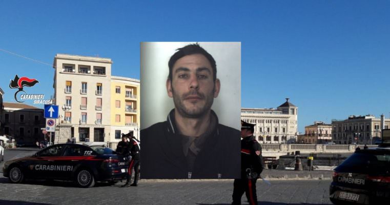 Evade dai domiciliari, i carabinieri lo arrestano