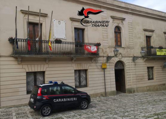 Corruzione e abuso di ufficio: in manette assessore e vicesindaco di Erice