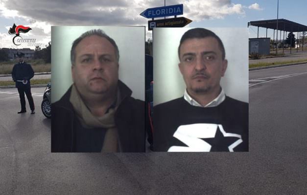 Fingono di essere amici di vecchia data di un anziano e si fanno consegnare 500 euro: due arresti