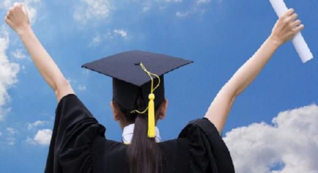 Sicilia, 300 assunzioni di laureati per gestire fondi UE. Caronia: “Diamo speranza a questa terra”