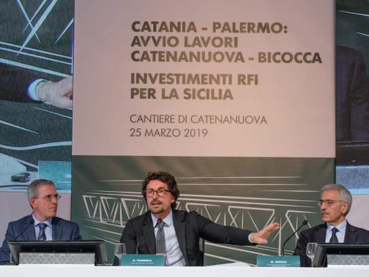 Raddoppio linea ferroviaria Palermo-Catania, Toninelli: “Collegamento fondamentale”