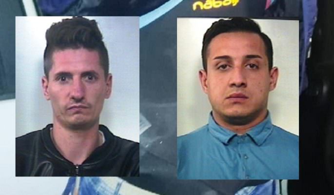 Alcolici nascosti sotto ad una tuta elastica, furto in un supermercato: arrestati due rumeni