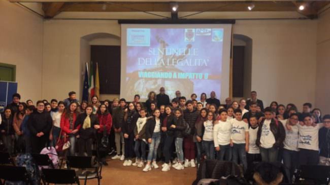“Viaggiando a Impatto Zero”: presentato il progetto per la mobilità sostenibile dell’istituto Fontanarossa e della Fondazione Caponnetto