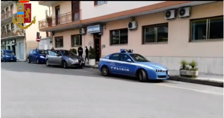 Sgominata banda di rapinatori: 4 supermercati presi di mira – VIDEO