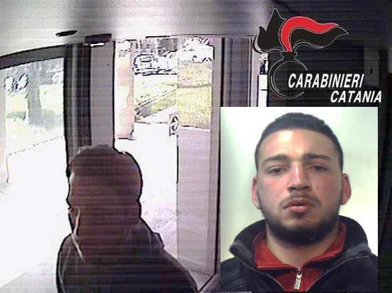Rapina alle Poste di Tremestieri Etneo: impronta sullo scontrino eliminacode. Arrestato 22enne