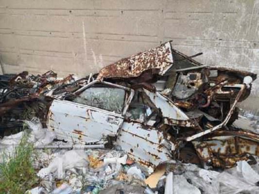 Ex magistrato scampa ad attentato, auto abbandonata tra i rifiuti per 34 anni: “Vergogna”