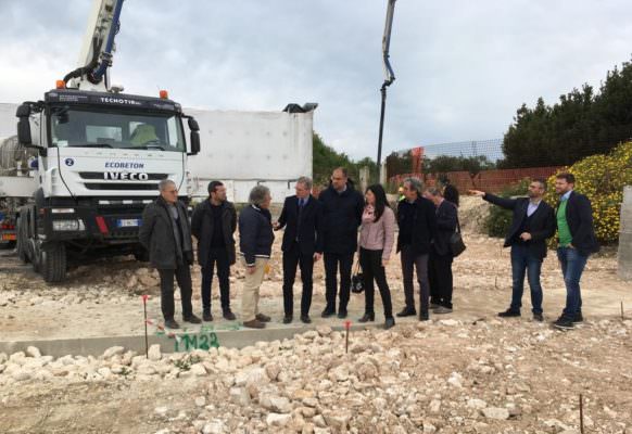 Cantieri autostrade in Sicilia, giro di ricognizione dell’assessore Falcone nel Siracusano