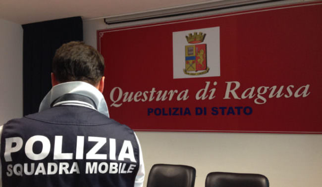Dipendente da cocaina minaccia di morte madre e fratelli: voleva i soldi per la droga