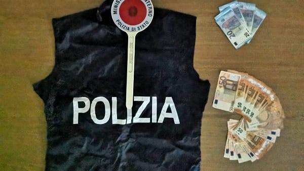 Chiede un passaggio ad un uomo e lo deruba del portafogli: denunciati due giovanissimi