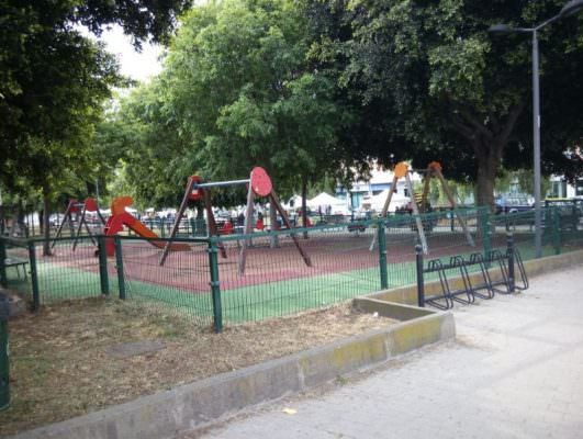 Parco giochi Vulcania: degrado e mancanza di sicurezza, Comitato Cittadino: “Serve maggiore monitoraggio” LE FOTO