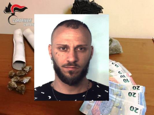 Servizio antidroga a San Cristoforo: giovane pusher “beccato” durante lo spaccio, scattano le manette