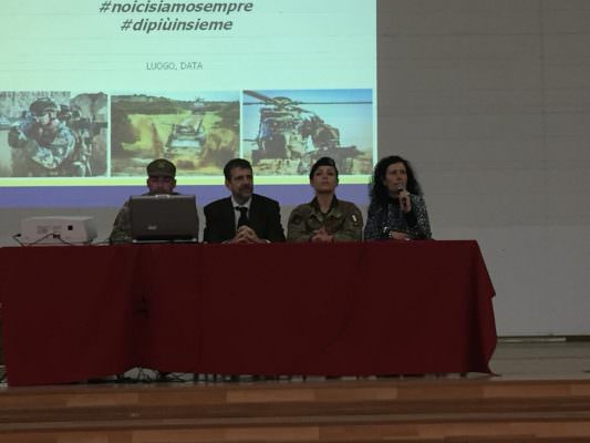 Conferenza “Forza Armata Esercito Italiano” all’Istituto “Carlo Gemmellaro” di Catania