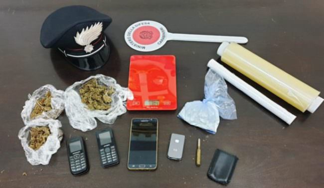 Bloccato a bordo di un’auto a Paternò con 110 grammi di cocaina: 38enne finisce in carcere