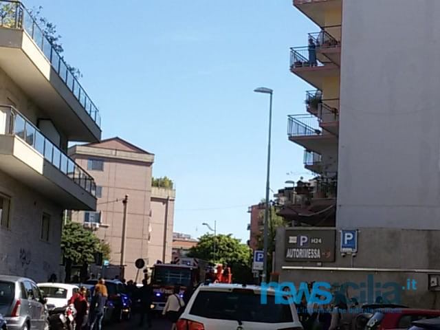 Paura al Tribunale del Lavoro di Catania, scatta l’allarme antincendio: intervento dei vigili del fuoco