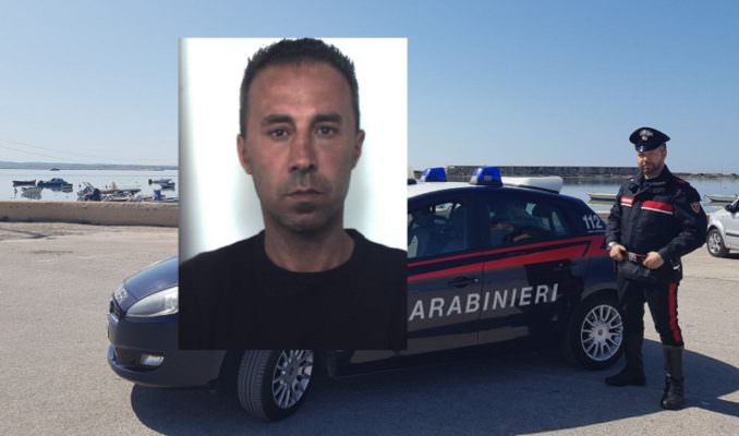 Infastidiva i clienti di un tabacchino di via Marconi: in manette Vincenzo Via