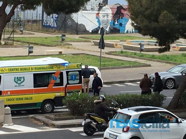 Incidente al viale Africa: pedone travolto da un’auto. Sul posto 118 e polizia