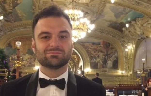 Presunti ricatti a un prete, arrestato di nuovo Pappalardo Fiumara: pianista ai domiciliari Presunti ricatti a un prete, arrestato di nuovo Pappalardo Fiumara: pianista ai domiciliari