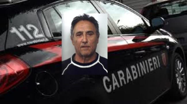 Prima il “cavallo di ritorno”, dopo incendia l’auto della vittima che lo aveva denunciato: arrestato