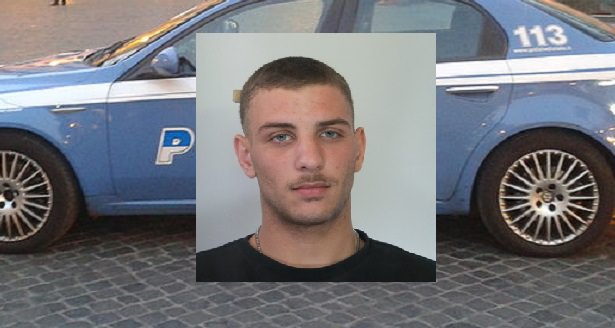 Catania, a spasso con la “mano della mamma”: evade per smontare auto rubate Catania, a spasso con la “mano della mamma”: evade per smontare auto rubate